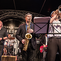 Dateiname=39.jpg
Dateigröße=12239KB
Abmessungen: 5302x3535
hinzugefügt am: 16. Juni 2018 39.jpg