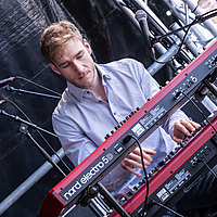 Dateiname=393A2555.jpg
Dateigröße=16115KB
Abmessungen: 6720x4480
hinzugefügt am: 28. Mai 2018 393A2555.jpg