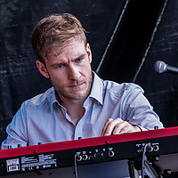 Dateiname=393A2595.jpg
Dateigröße=11059KB
Abmessungen: 5647x3765
hinzugefügt am: 28. Mai 2018 393A2595.jpg