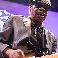 Dateiname=393A4598.jpg
Dateigröße=20518KB
Abmessungen: 4480x6720
hinzugefügt am: 20. März 2017 393A4598.jpg