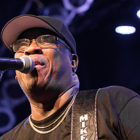 Dateiname=393A8417.jpg
Dateigröße=8892KB
Abmessungen: 6720x4480
hinzugefügt am: 07. März 2018 393A8417.jpg