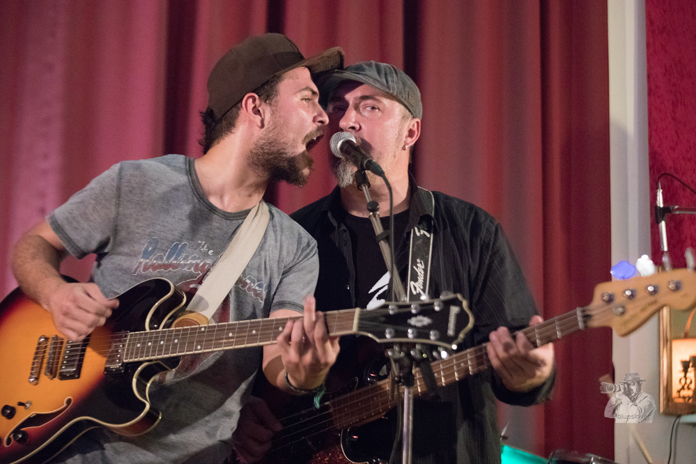  Hithat,  Lum Tashi,  Luan Tashi, 
