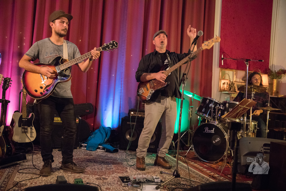 Hithat , Lum Tashi,  Luan Tashi,  Drin Tashi, 
