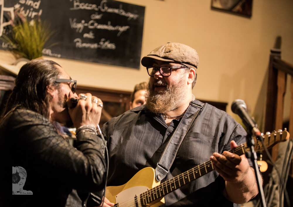 Dennis Gruenling,  Nick Moss
