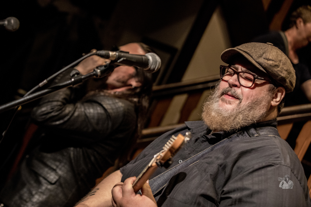 Dennis Gruenling,  Nick Moss
