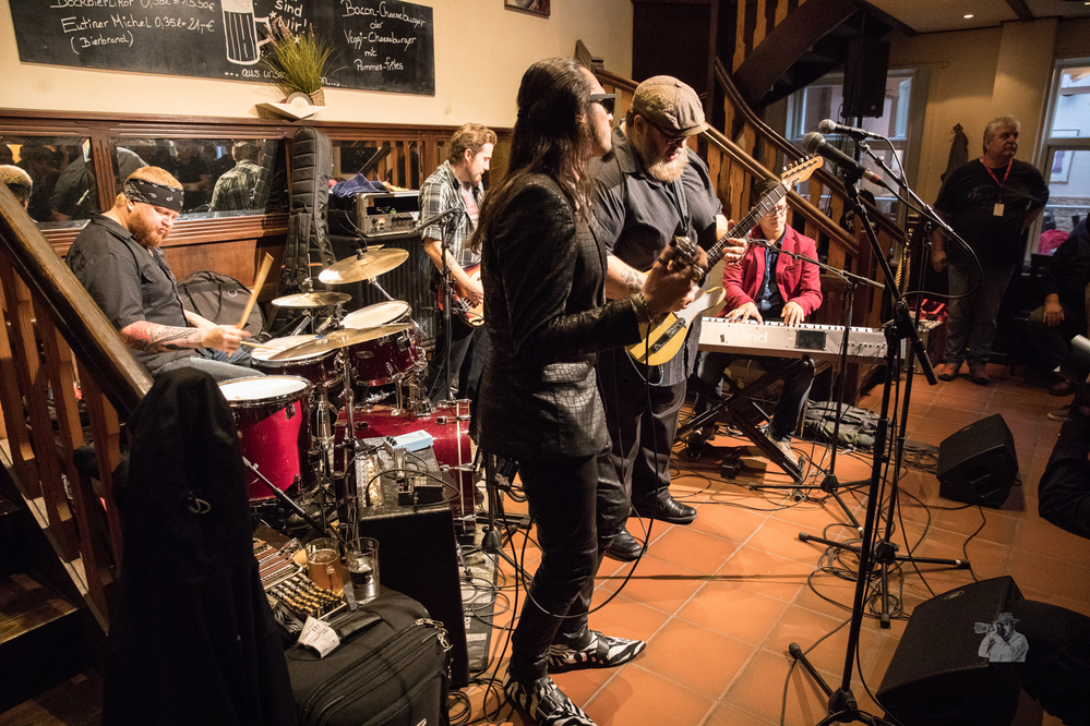 Patrick Seals,  Nick Fane,  Dennis Gruenling,  Nick Moss,  Taylor Streiff
