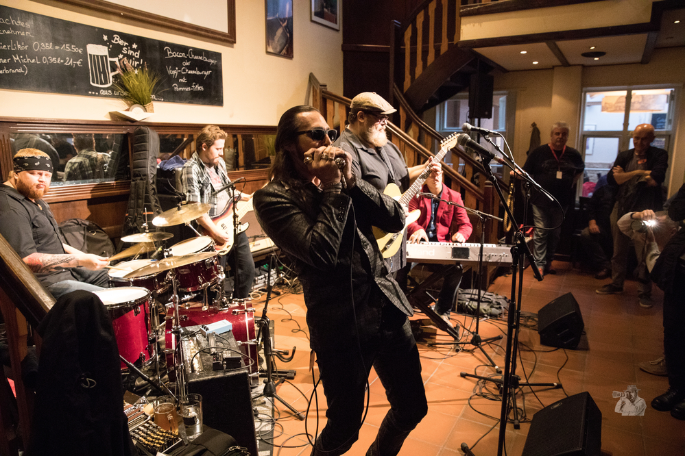 Patrick Seals,  Nick Fane,  Dennis Gruenling,  Nick Moss,  Taylor Streiff
