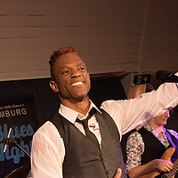 Dateiname=2R5A6627.jpg
Dateigröße=12733KB
Abmessungen: 6720x4480
hinzugefügt am: 04. Dezember 2017 2R5A6627.jpg