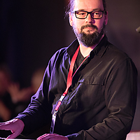 Dateiname=393A6536.jpg
Dateigröße=11596KB
Abmessungen: 4480x6720
hinzugefügt am: 19. November 2017 393A6536.jpg