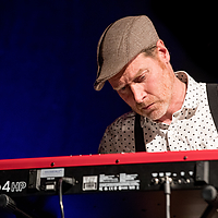 Dateiname=2R5A5614.jpg
Dateigröße=18345KB
Abmessungen: 6720x4480
hinzugefügt am: 11. April 2017 2R5A5614.jpg