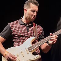 Dateiname=393A5733.jpg
Dateigröße=11594KB
Abmessungen: 4480x6720
hinzugefügt am: 11. April 2017 393A5733.jpg