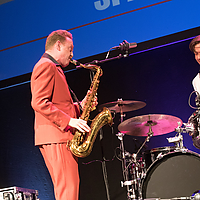 Dateiname=2R5A6660.jpg
Dateigröße=20465KB
Abmessungen: 6720x4480
hinzugefügt am: 14. April 2017 2R5A6660.jpg