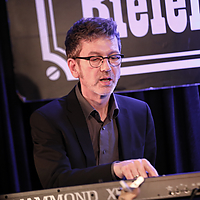 Dateiname=393A9231.jpg
Dateigröße=10278KB
Abmessungen: 6720x4480
hinzugefügt am: 25. März 2018 393A9231.jpg