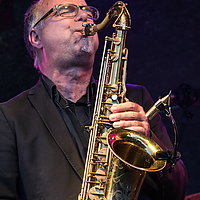 Dateiname=393A4520.jpg
Dateigröße=12976KB
Abmessungen: 4480x6720
hinzugefügt am: 04. September 2017 393A4520.jpg