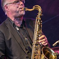 Dateiname=393A4522.jpg
Dateigröße=13310KB
Abmessungen: 4480x6720
hinzugefügt am: 04. September 2017 393A4522.jpg