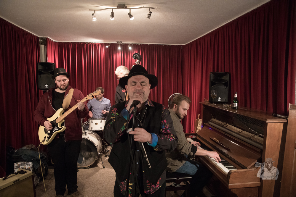 Matthew Skoller,  Till Seidel,  Fabian Fritz,  Malte Albers, Dirk Vollbrecht, 
