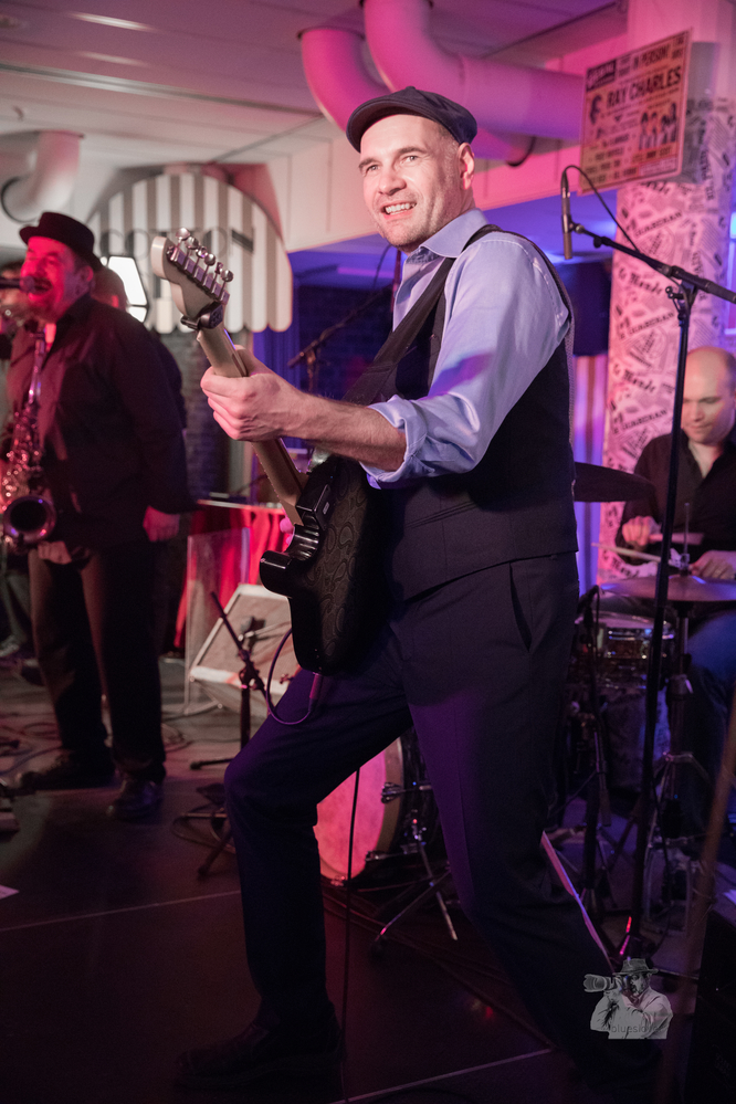  Dieter Kuhlmann, Raphael Becker-Foss, Jens Filser,
