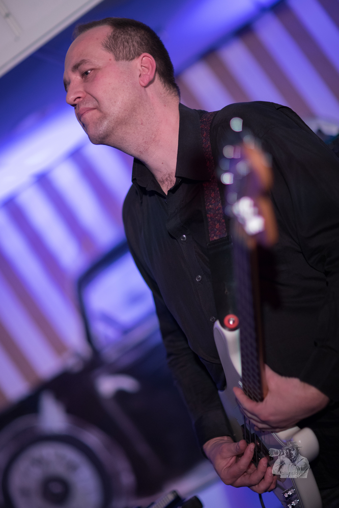  Dieter Kuhlmann, Raphael Becker-Foss, Jens Filser,
