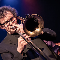 Dateiname=393A9920.jpg
Dateigröße=30846KB
Abmessungen: 6720x4480
hinzugefügt am: 10. April 2018 393A9920.jpg