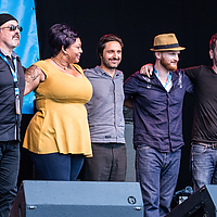 Dateiname=393A3067.jpg
Dateigröße=10663KB
Abmessungen: 5551x3701
hinzugefügt am: 30. August 2017 393A3067.jpg