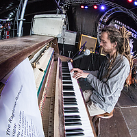 Dateiname=2R5A0253.jpg
Dateigröße=8808KB
Abmessungen: 2971x4456
hinzugefügt am: 27. Mai 2019 2R5A0253.jpg