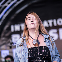 Dateiname=393A0335.jpg
Dateigröße=12349KB
Abmessungen: 6720x4480
hinzugefügt am: 30. Mai 2019 393A0335.jpg