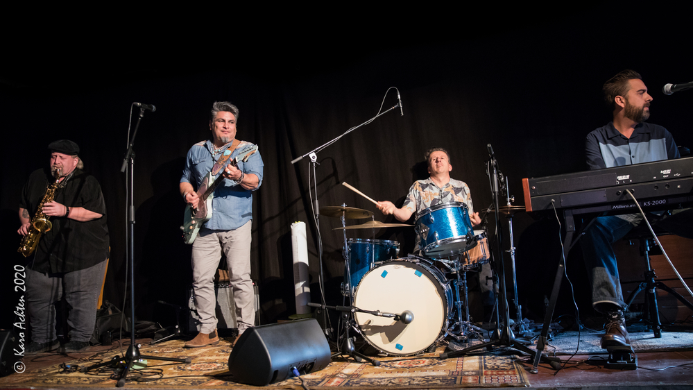 Jonn Del Toro Richardson, Pascal Delmas, 
