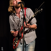 Dateiname=1X3A9408.JPG
Dateigröße=14441KB
Abmessungen: 4218x5965
hinzugefügt am: 02. Juni 2019 1X3A9408.JPG