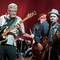 Dateiname=1X3A2651.JPG
Dateigröße=17959KB
Abmessungen: 6027x4018
hinzugefügt am: 29. April 2019 1X3A2651.JPG