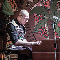 Dateiname=393A8628.jpg
Dateigröße=18123KB
Abmessungen: 6720x4480
hinzugefügt am: 29. April 2019 393A8628.jpg