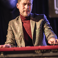 Dateiname=393A5129.jpg
Dateigröße=22353KB
Abmessungen: 4480x6720
hinzugefügt am: 28. Januar 2020 393A5129.jpg