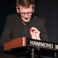 Dateiname=1X3A8891.JPG
Dateigröße=5543KB
Abmessungen: 2583x3616
hinzugefügt am: 01. Januar 2020 1X3A8891.JPG