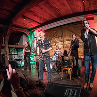 Dateiname=2R5A3447.jpg
Dateigröße=20525KB
Abmessungen: 6720x4480
hinzugefügt am: 08. Dezember 2019 2R5A3447.jpg