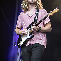 Dateiname=2R5A3319.jpg
Dateigröße=6635KB
Abmessungen: 5000x7500
hinzugefügt am: 27. August 2019 2R5A3319.jpg