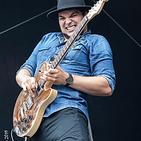 Dateiname=1X3A6399.JPG
Dateigröße=14154KB
Abmessungen: 3754x5309
hinzugefügt am: 25. August 2019 1X3A6399.JPG