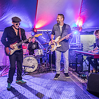 Dateiname=2R5A7575.jpg
Dateigröße=26269KB
Abmessungen: 6720x4480
hinzugefügt am: 25. September 2019 2R5A7575.jpg