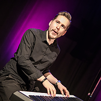 Dateiname=393A9870.jpg
Dateigröße=13026KB
Abmessungen: 6720x4480
hinzugefügt am: 30. September 2018 393A9870.jpg