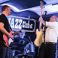 Dateiname=1X3A9822.JPG
Dateigröße=22804KB
Abmessungen: 5973x4480
hinzugefügt am: 19. Juni 2019 1X3A9822.JPG