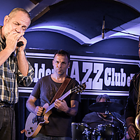 Dateiname=1X3A6080.JPG
Dateigröße=17763KB
Abmessungen: 6605x4128
hinzugefügt am: 17. Dezember 2018 1X3A6080.JPG