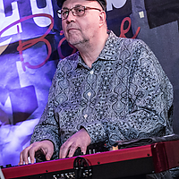 Dateiname=2R5A7184.jpg
Dateigröße=21148KB
Abmessungen: 4480x6720
hinzugefügt am: 17. Februar 2020 2R5A7184.jpg