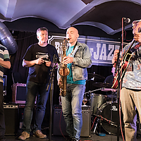 Dateiname=1X3A1553.JPG
Dateigröße=18252KB
Abmessungen: 6720x4200
hinzugefügt am: 22. April 2019 1X3A1553.JPG