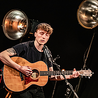 Dateiname=393A8359.jpg
Dateigröße=18383KB
Abmessungen: 6720x4480
hinzugefügt am: 13. April 2023 393A8359.jpg