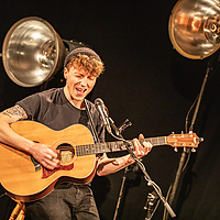 Dateiname=393A8360.jpg
Dateigröße=25536KB
Abmessungen: 6720x4480
hinzugefügt am: 13. April 2023 393A8360.jpg